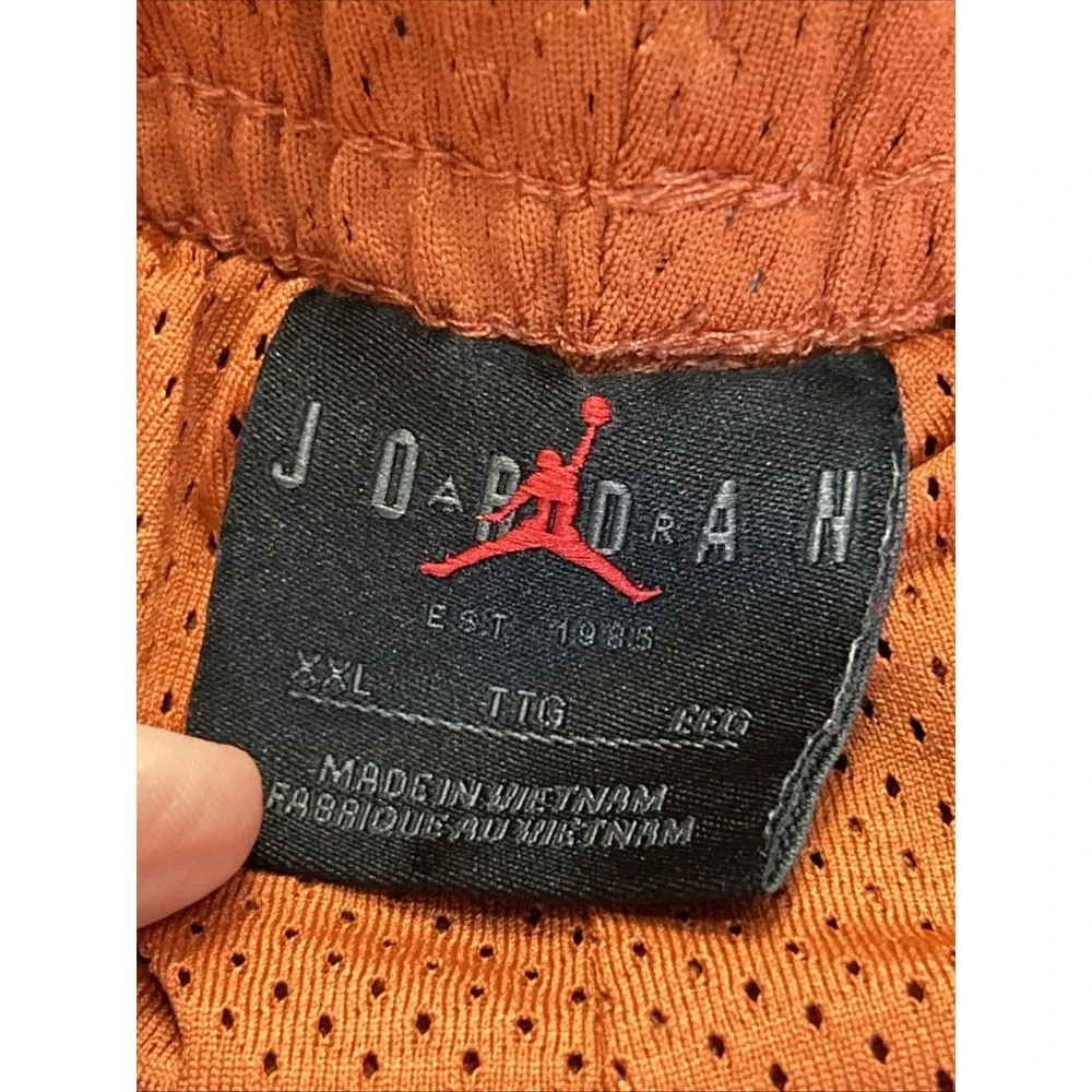 Mens Nike Air Jordan Flight Artist Series Umar Rashid Shorts DX9720-812‎ 2XL Ec